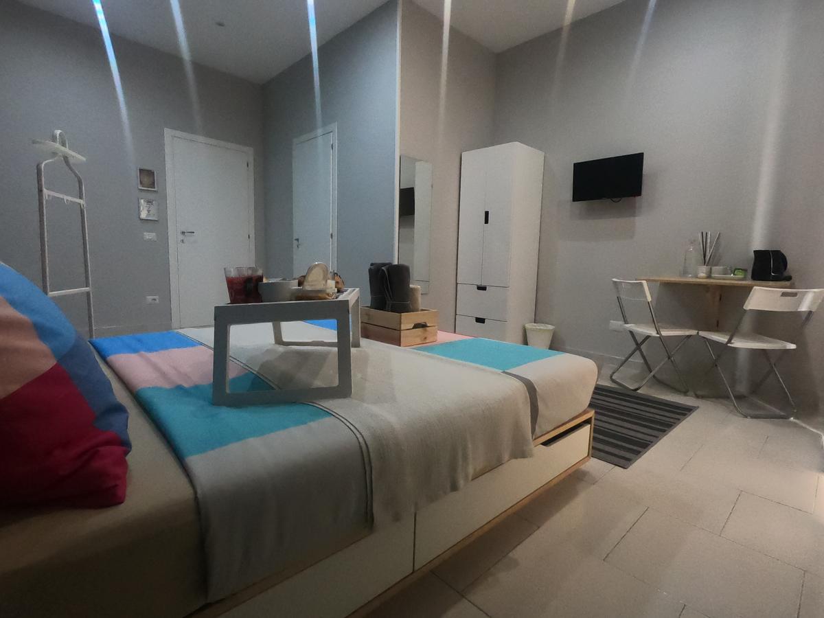 Mola Rooms Неаполь Екстер'єр фото