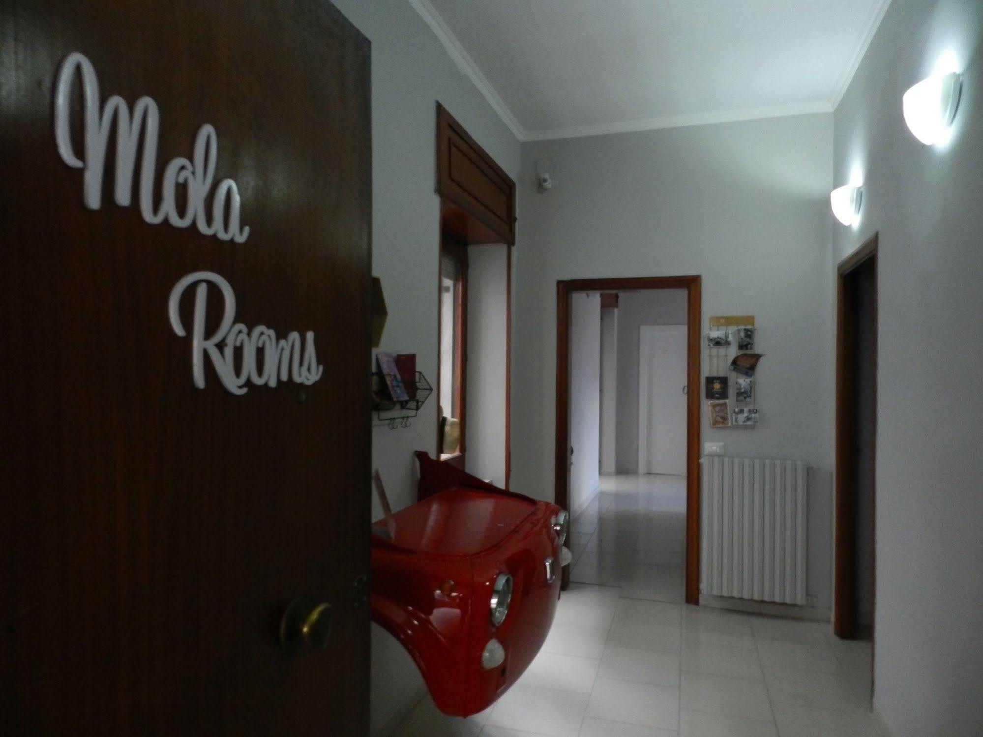 Mola Rooms Неаполь Екстер'єр фото